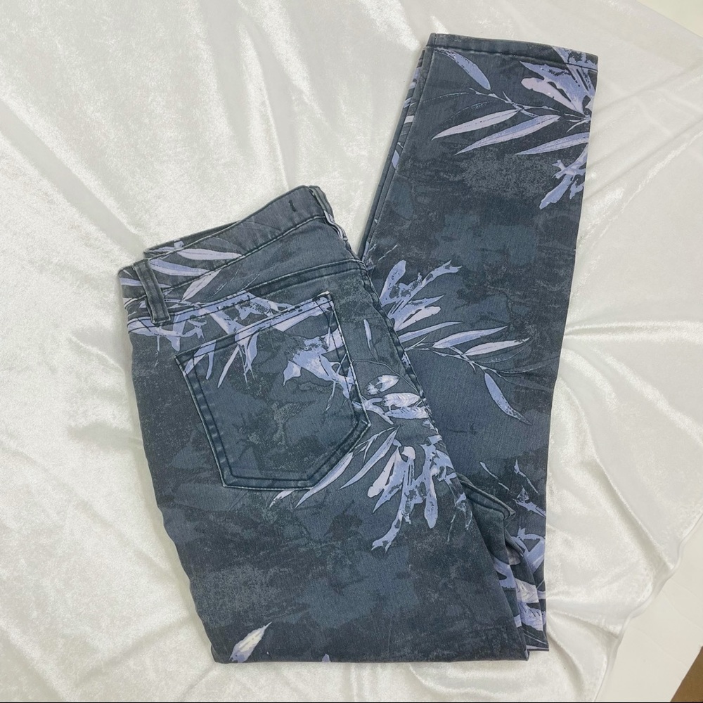 Free People Dark Gray with Leafs Size w30